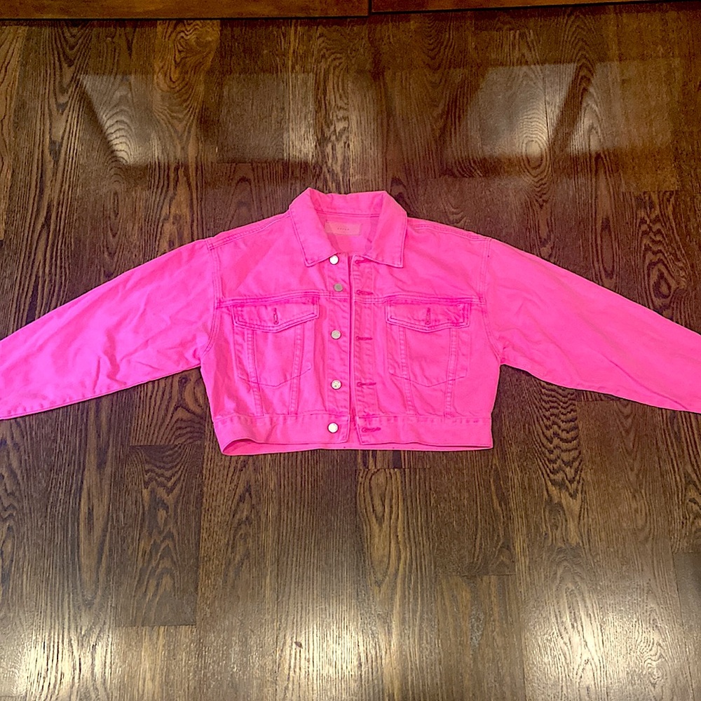 Neon Pink Cropped Jean Jacket💖💓🌸🌺🌷🎀